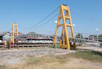 Photo by QuestioningStructures.com.